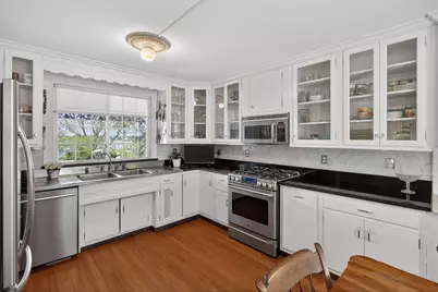 150-154 Cross Street, Chatham, MA 02633 - Photo 10