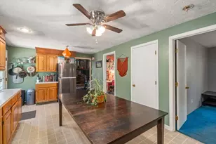 7 Westland Dr, Spencer, MA 01562 - Photo 14