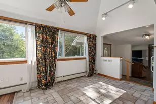 9 Westland Dr, Spencer, MA 01562 - Photo 8