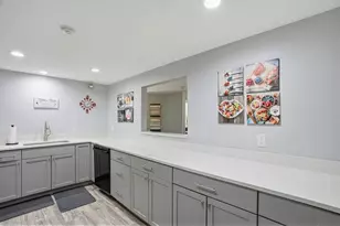 200 Falls Blvd, Quincy, MA 02169 - Photo 20