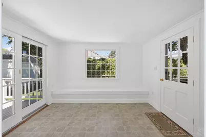 56 Field St, Falmouth, MA 02540 - Photo 2