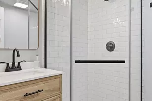 208 N Elm St, Northampton, MA 01060 - Photo 8
