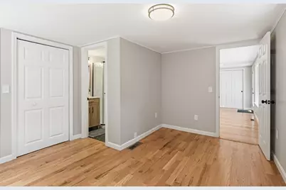 208 N Elm St, Northampton, MA 01060 - Photo 16