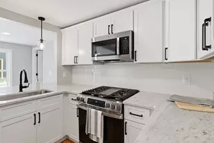 208 N Elm St, Northampton, MA 01060 - Photo 6