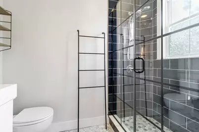 14 Torrey St #1, Boston, MA 02124 - Photo 4