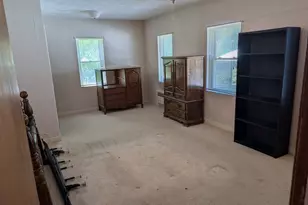 293 Jarvis Ave, Holyoke, MA 01040 - Photo 10