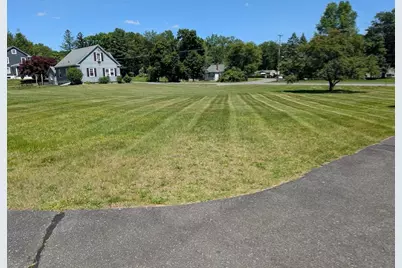 293 Jarvis Ave, Holyoke, MA 01040 - Photo 32