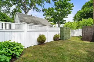 24 Cleveland Rd, Needham, MA 02492 - Photo 28