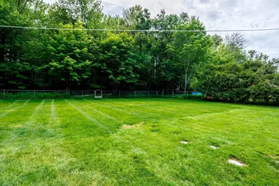 372 Franklin Rd, Fitchburg, MA 01420 - Photo 38