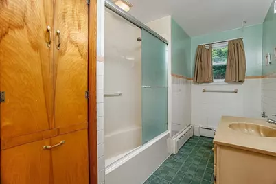 372 Franklin Rd, Fitchburg, MA 01420 - Photo 14
