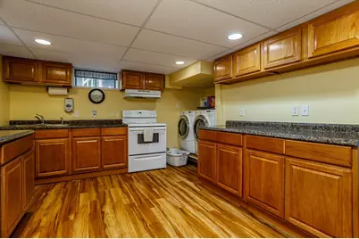 372 Franklin Rd, Fitchburg, MA 01420 - Photo 24