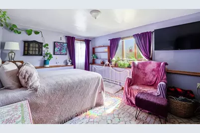 128 Swan Ave, Ludlow, MA 01056 - Photo 24