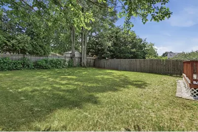 29 Rosella Street, Springfield, MA 01118 - Photo 4