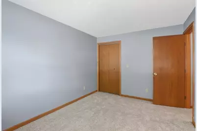 29 Rosella Street, Springfield, MA 01118 - Photo 16