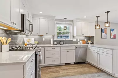 37 Newtown Rd, Acton, MA 01720 - Photo 4