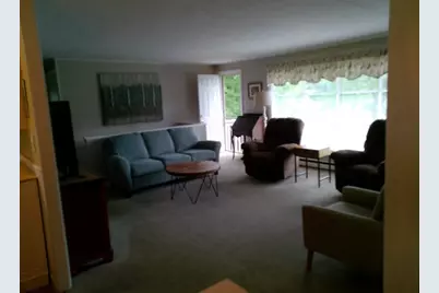 20 Forest St, Oxford, MA 01540 - Photo 8