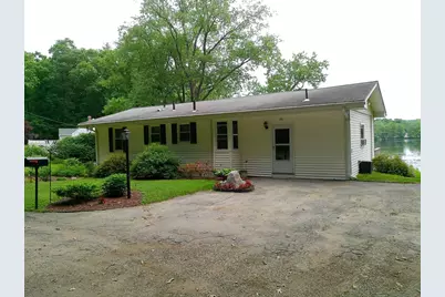 20 Forest St, Oxford, MA 01540 - Photo 1