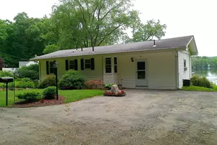 20 Forest St, Oxford, MA 01540 - Photo 1