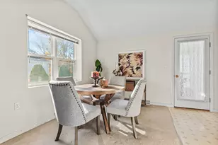 42 Crystal Water, East Bridgewater, MA 02333 - Photo 8