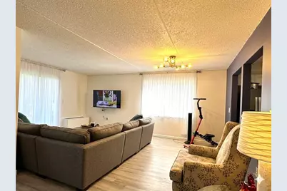 200 Cove Way #720, Quincy, MA 02169 - Photo 2