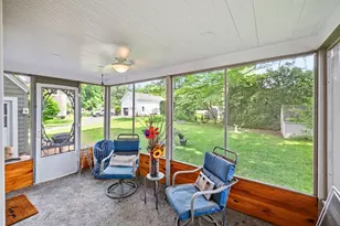 43 Elm St, East Longmeadow, MA 01028 - Photo 26