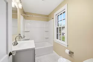 43 Elm St, East Longmeadow, MA 01028 - Photo 18