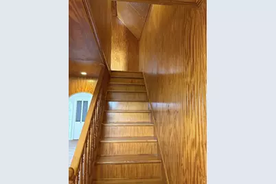 52 Harrison St, Worcester, MA 01604 - Photo 8