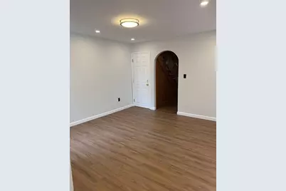 52 Harrison St, Worcester, MA 01604 - Photo 6