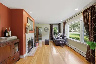 69 Maple St, West Boylston, MA 01583 - Photo 6