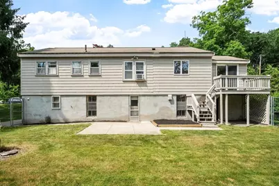 414 Grove St, Reading, MA 01867 - Photo 12