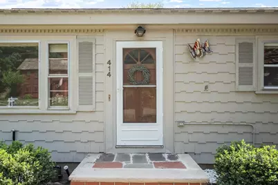 414 Grove St, Reading, MA 01867 - Photo 4