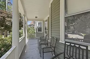 7 Wyman St, Arlington, MA 02474 - Photo 2