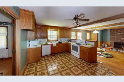 8 Pennock Rd, Chelmsford, MA 01824 - Photo 8