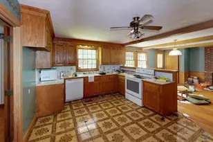 8 Pennock Rd, Chelmsford, MA 01824 - Photo 8