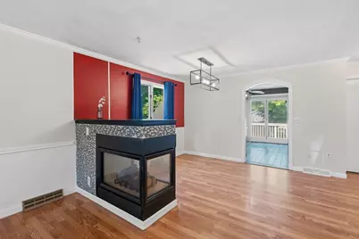 290 Tremont St, Springfield, MA 01104 - Photo 8