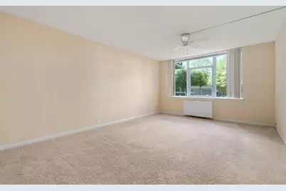 280 Boylston St #111, Newton, MA 02467 - Photo 10