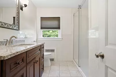 22 Maxdale Rd, Worcester, MA 01602 - Photo 16