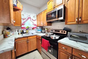 14 Harding Ave, Everett, MA 02149 - Photo 10