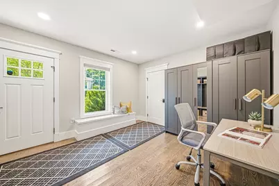 4 Boynton St #1, Waltham, MA 02453 - Photo 2