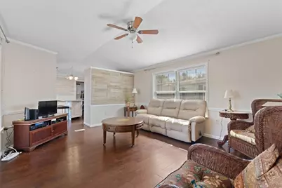 47 Washington St. #1, Auburn, MA 01501 - Photo 4