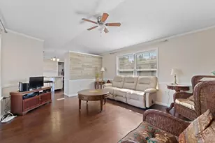 47 Washington St, Auburn, MA 01501 - Photo 4