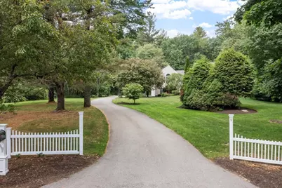 9 Ladyslipper Ln, Acton, MA 01720 - Photo 2