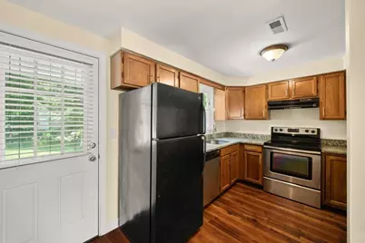 728 Auburn St #H3, Whitman, MA 02382 - Photo 8