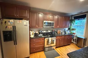100 Fellsway W, Somerville, MA 02145 - Photo 4