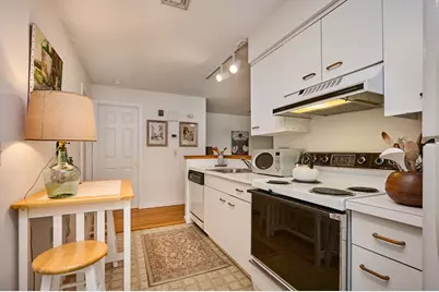 57 Amity Pl #57, Amherst, MA 01002 - Photo 10