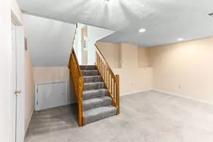 75 Willow Pond Dr, Rockland, MA 02370 - Photo 32