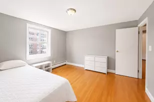 11 Commonwealth Ct, Boston, MA 02135 - Photo 10