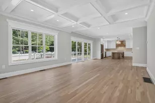 427 Landry Ave, North Attleboro, MA 02760 - Photo 10