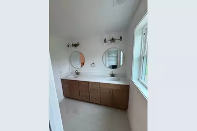 427 Landry Ave, North Attleboro, MA 02760 - Photo 12