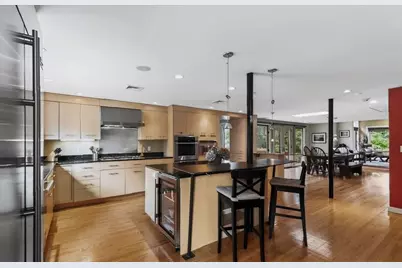 15 Suban Place #15, Newton, MA 02461 - Photo 2